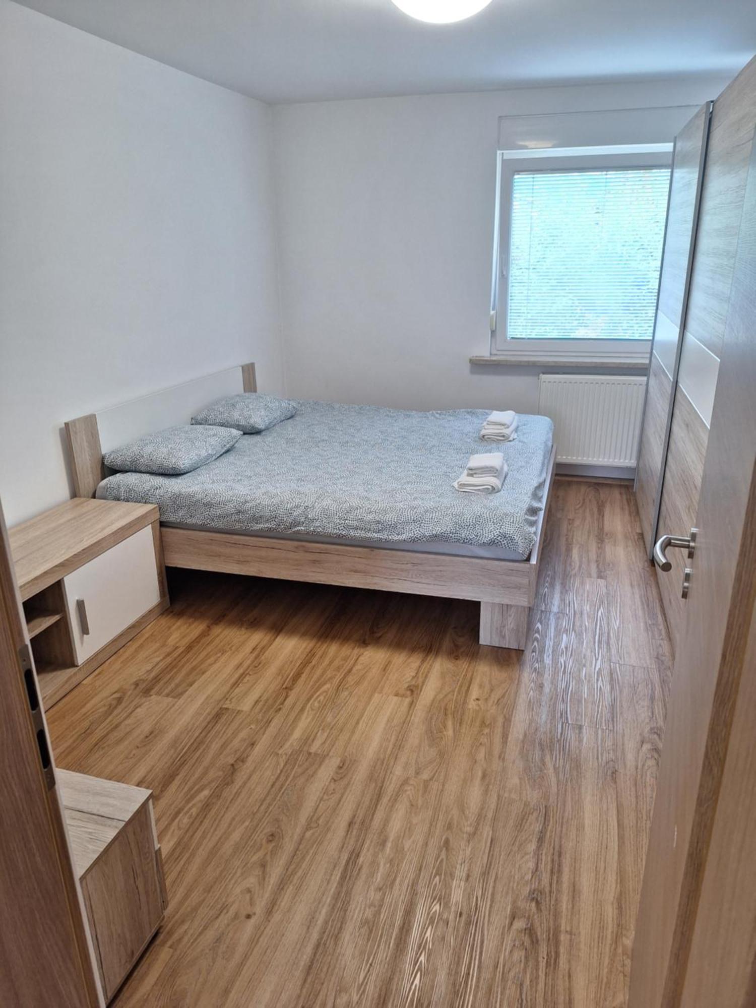 Guesthouse Flower Любляна Екстер'єр фото